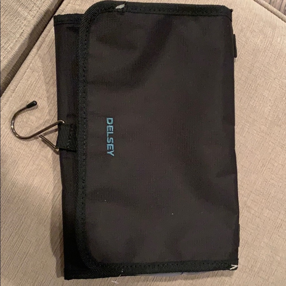 Delsey hanging toiletry bag